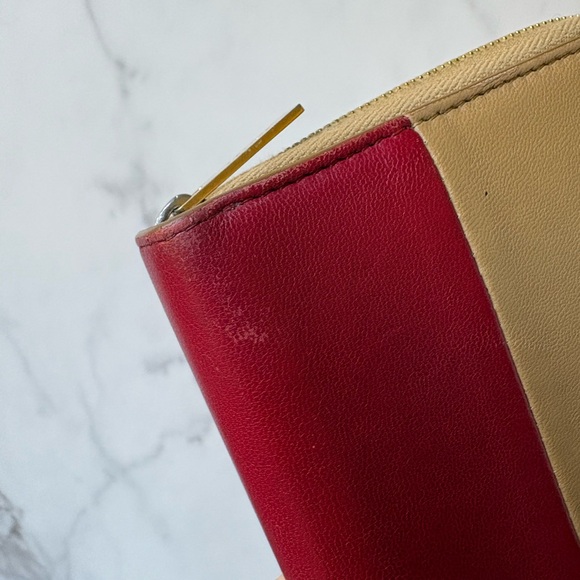 Celine Wallet - Phoebe Philo – Timeless Elegance and Luxury - Picture 7 of 10